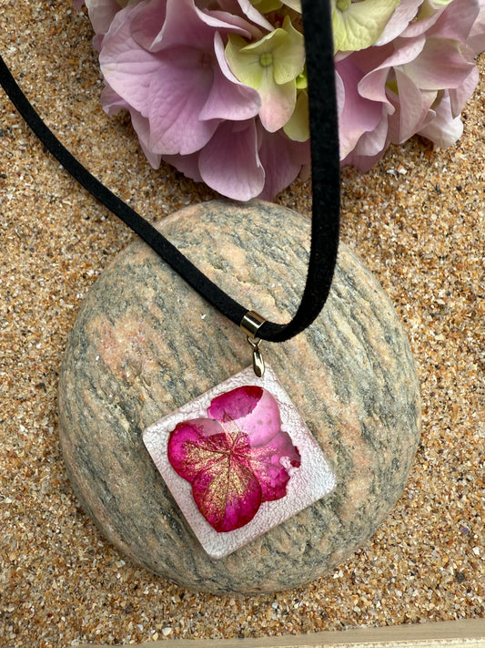 Collier CELIA